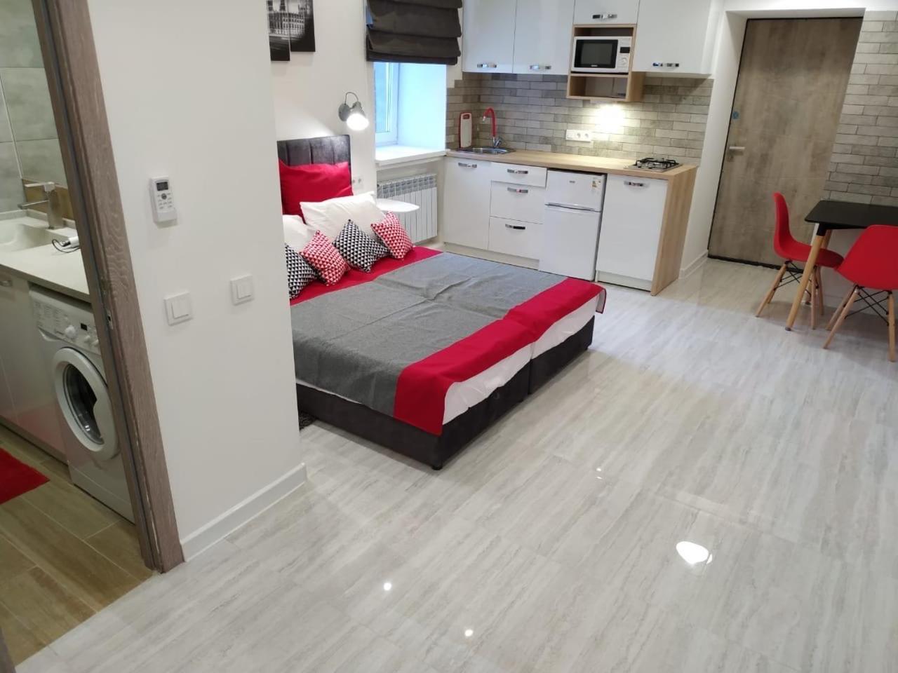 Apartment For Rent In The City Center Of Kharkiv K18 Elinaflats Exterior photo