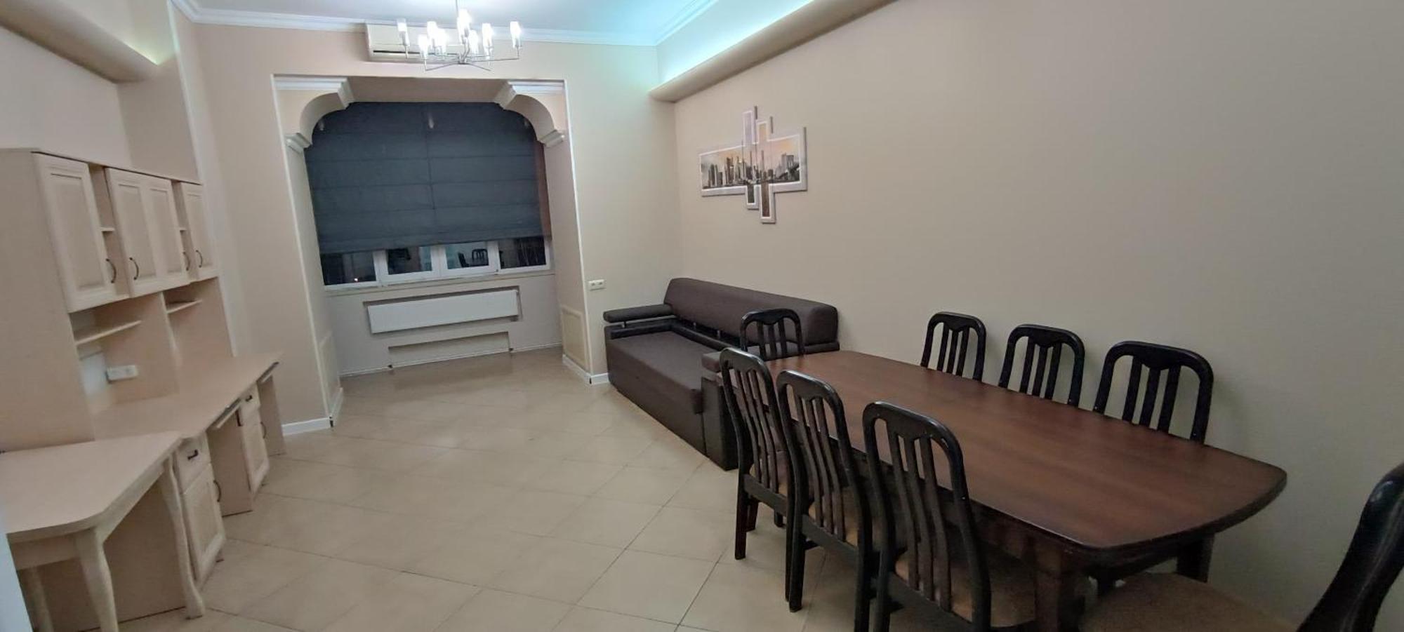 Apartment For Rent In The City Center Of Kharkiv K18 Elinaflats Exterior photo